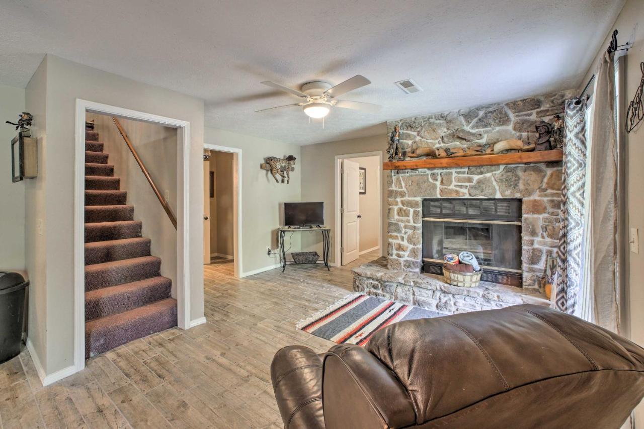 Lakefront Table Rock Home With Fire Pit! Golden Extérieur photo